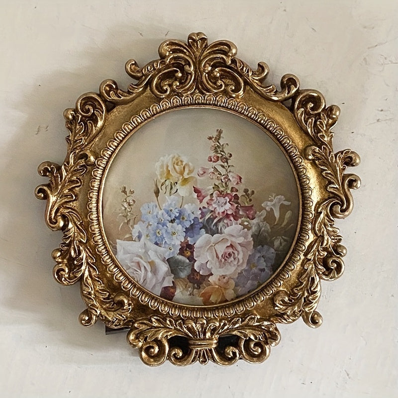 Vintage Photo Frame Golden-Tone Vintage-Inspired Metal Embossed Round Photo Frame