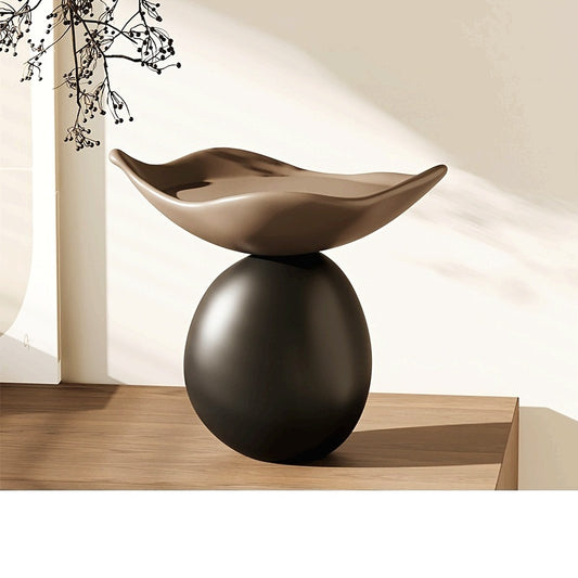 New Home Gift with a Vintage Style, a Decorative Piece for The Entrance Cabinet, Perfect for Key And Desktop Storage, Exuding a Sense of Elegance.