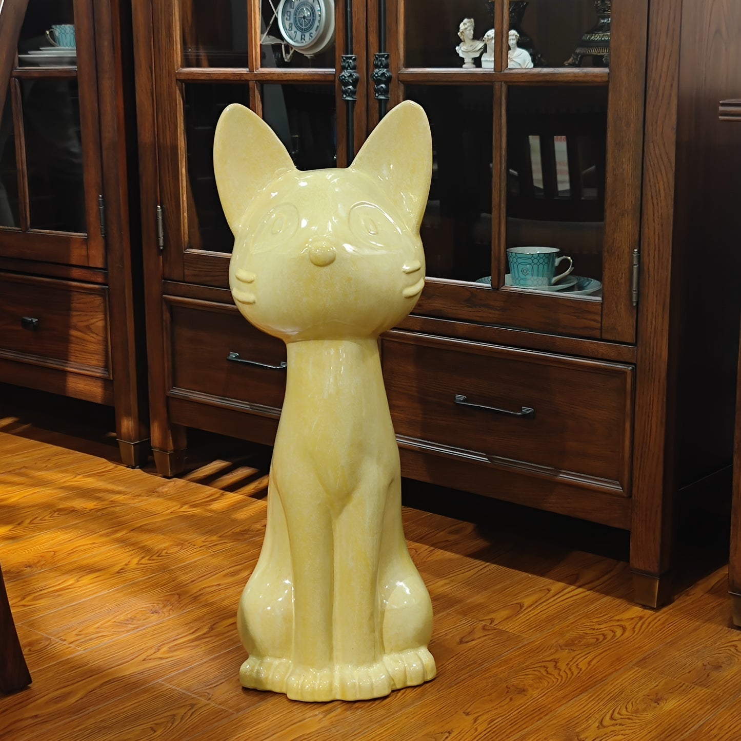 Oversized Minimalist Ceramic-like standing - sorry, sitting - Cat Statue - Large 29\