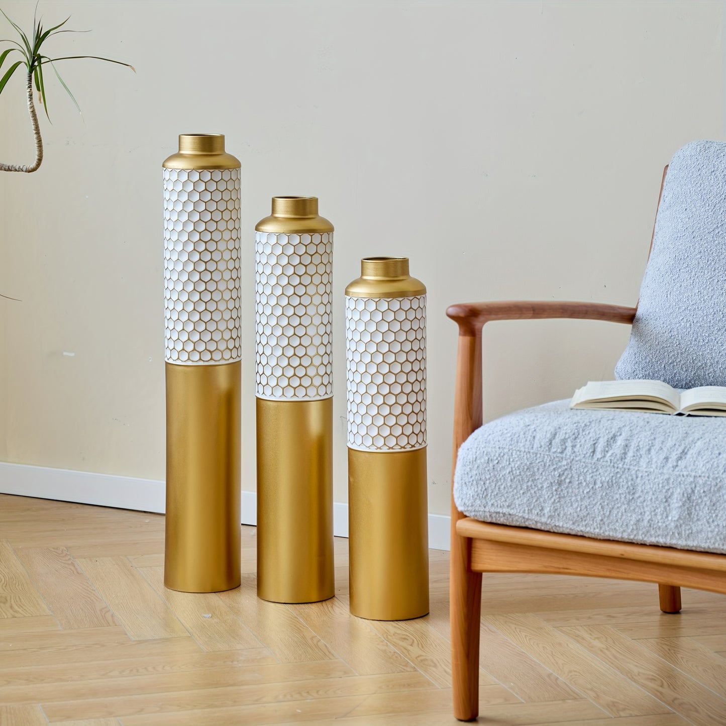 3pcs Set Of Gorgeous Metal Decorative Vases, Various Exquisite Patterned Vases, Home Decoration Flower Pots, Indoor Art Floor Decorations, Flower Arrangement, Fake Flowers, Reed Art, Housewarming Weddings, Mother'S Day Birthdays, Holiday Gifts