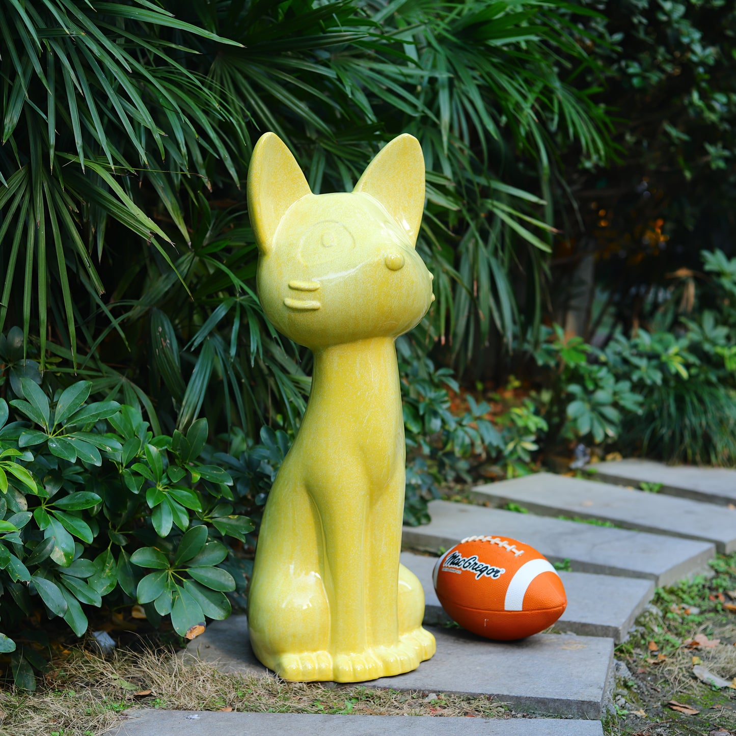 Oversized Minimalist Ceramic-like standing - sorry, sitting - Cat Statue - Large 29\